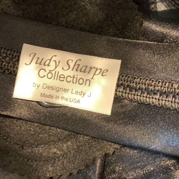 Judy Sharpe Collection Fascinator, derby hat headpiece.  Made in USA